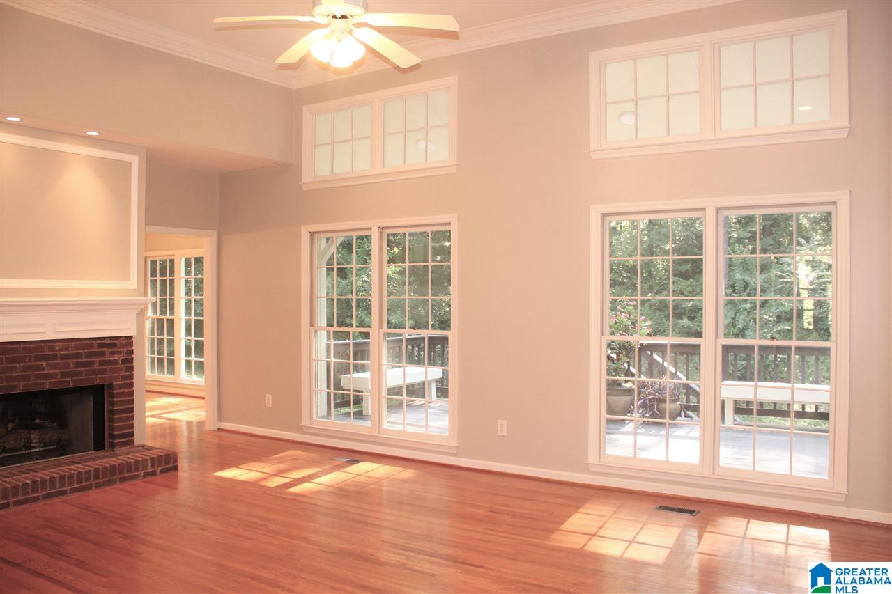 1034 Lake Point Lane Birmingham, AL 35244 - Photo 4 of 50