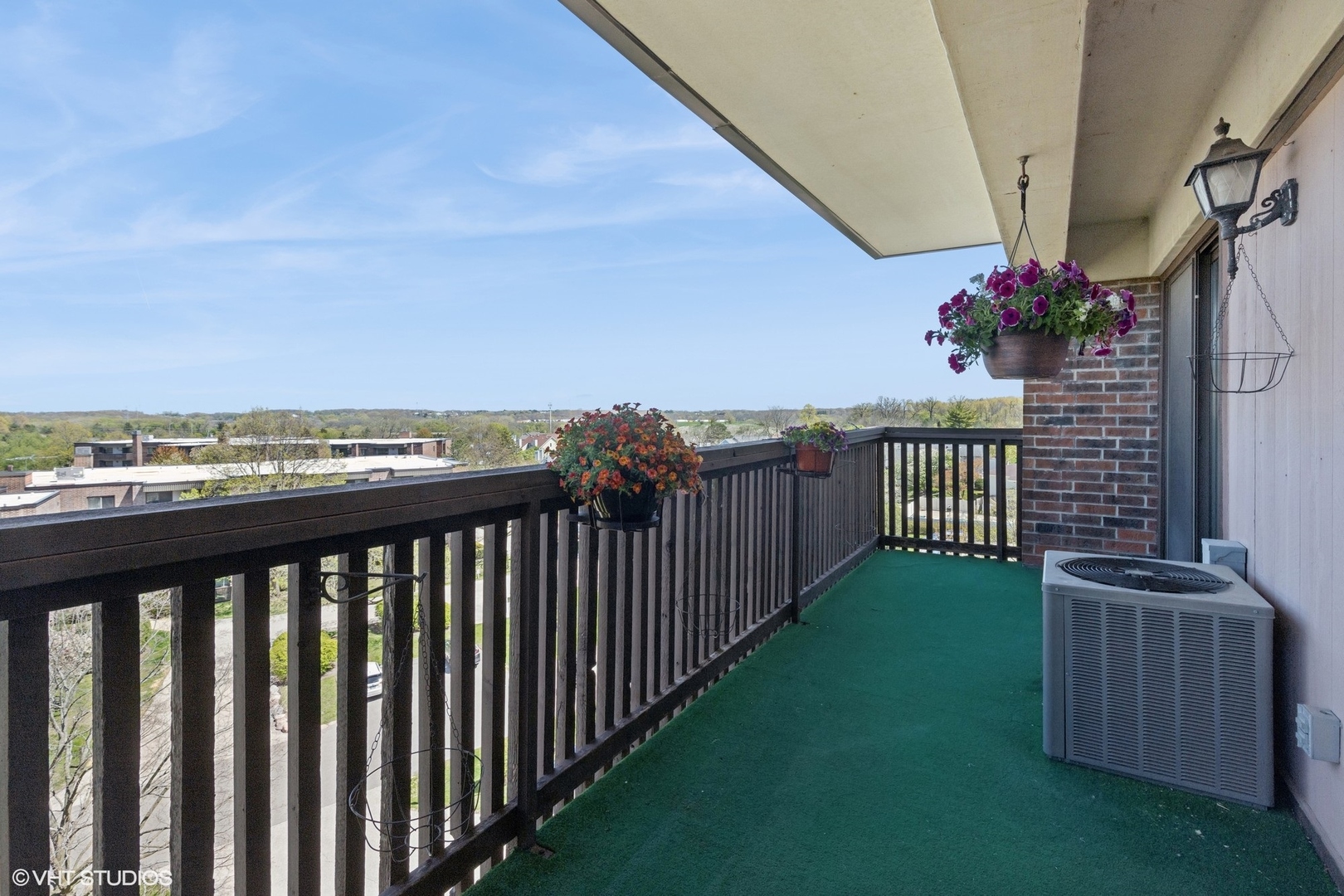 920 Vose Drive, Unit 605 Gurnee, IL 60031 - Photo 23 of 32 Gallery Image 23