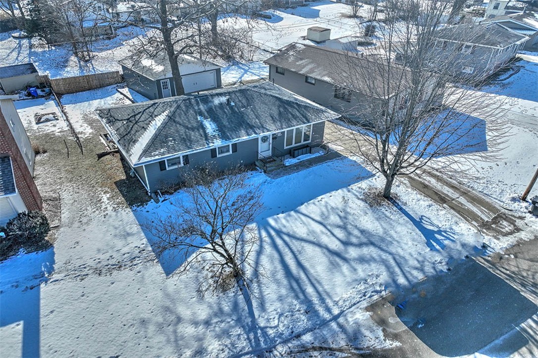 29 Ridge Drive Decatur, IL 62521 - Photo 2 of 28 Gallery Image 2