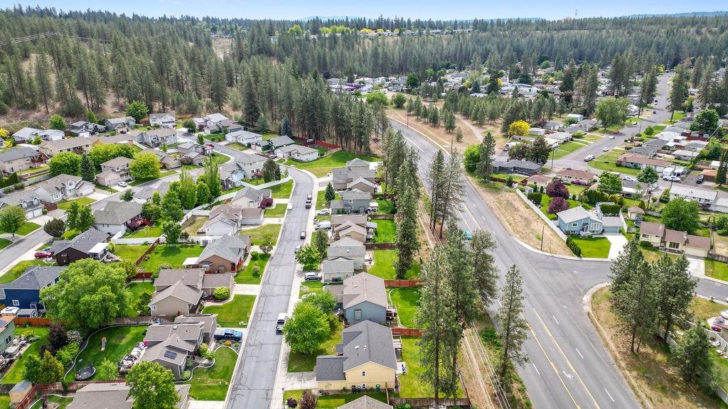 6831 North Cambridge Lane Spokane, WA 99208 - Photo 40 of 44