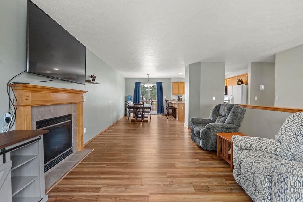 6831 North Cambridge Lane Spokane, WA 99208 - Photo 5 of 44