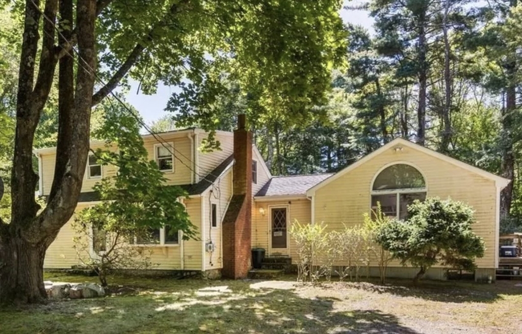 627 First Parish Road Scituate, MA 02066 - Photo 1 of 1