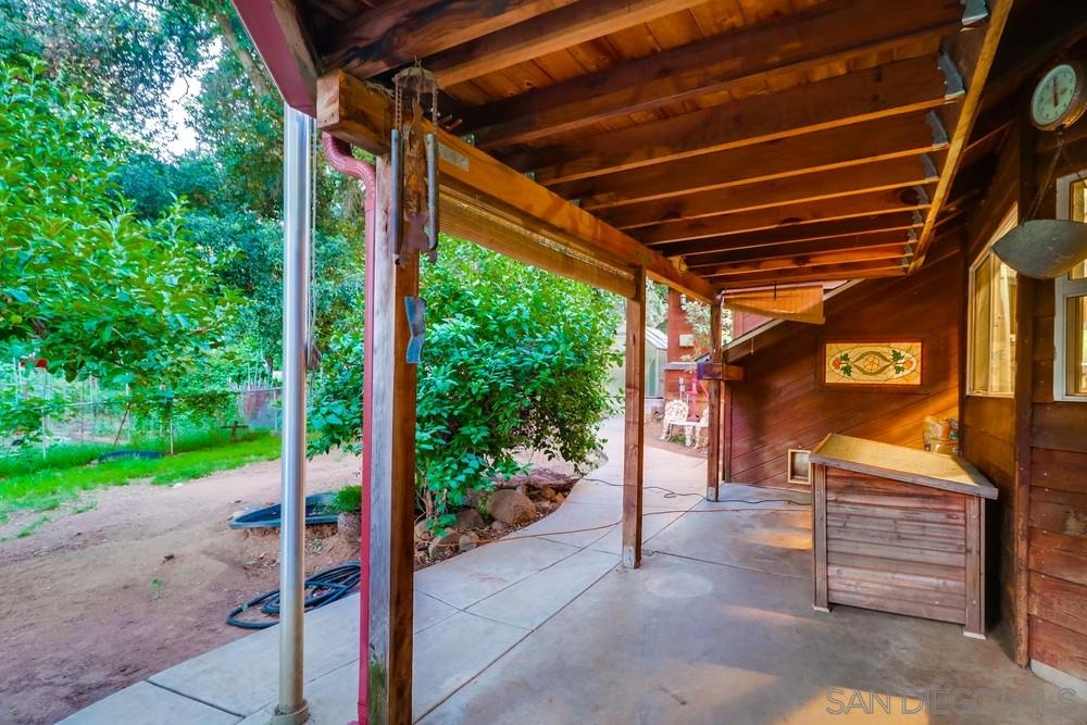 1501 Alpine Terrace Road Alpine, CA 91901 - Photo 5 of 25