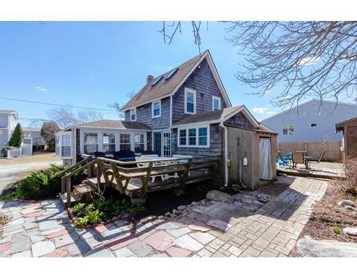 4 Mattakiset Road Mattapoisett, MA 02739 - Photo 5 of 30 Gallery Image 5