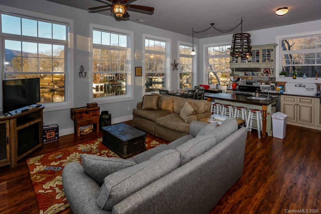 222 Ridge Road Lake Lure, NC 28746 - Photo 5 of 34 Gallery Image 5