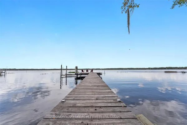 $464,900 | 115 Flora Terrace, Florahome, FL 32140