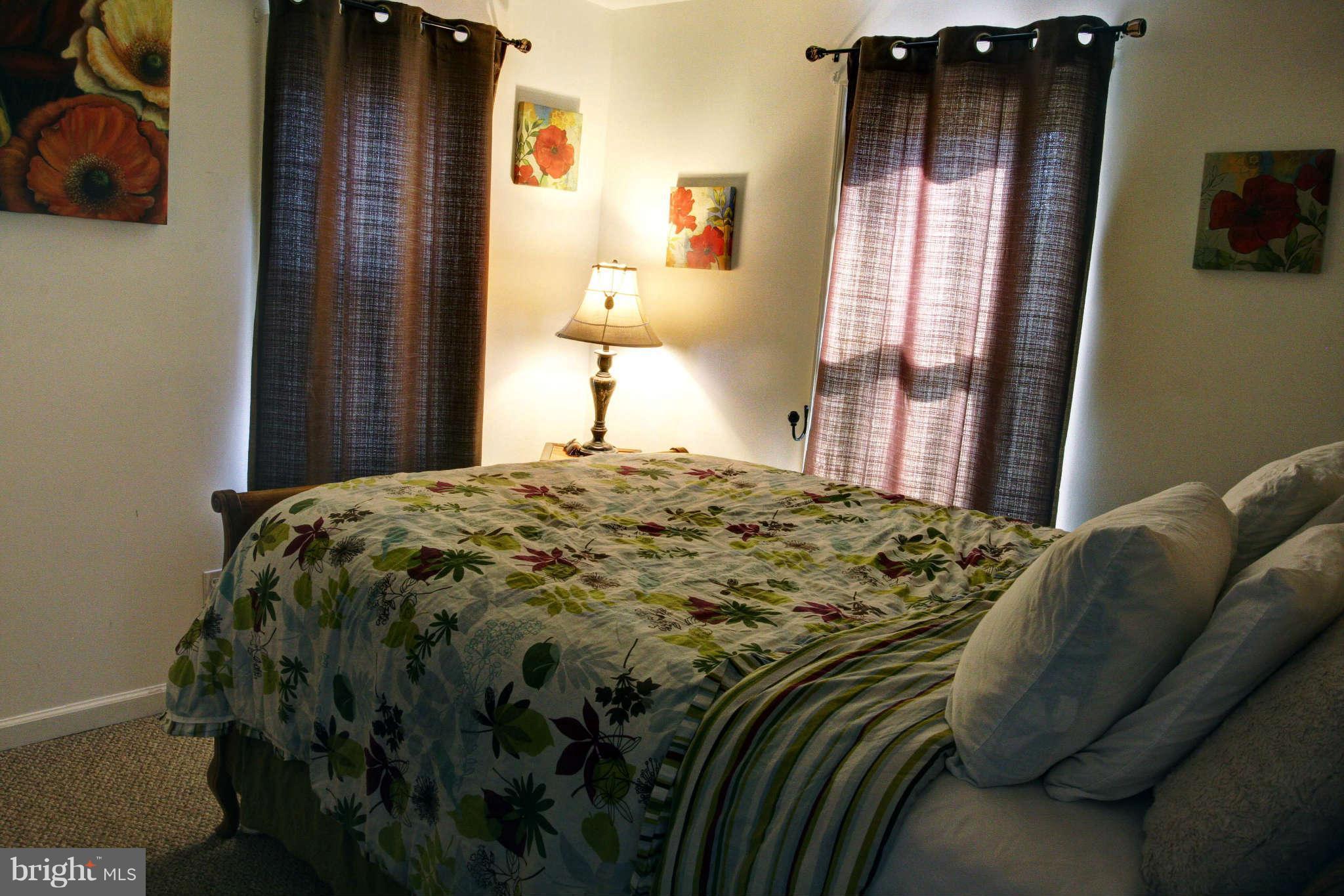 Bedroom (Master) Apt A