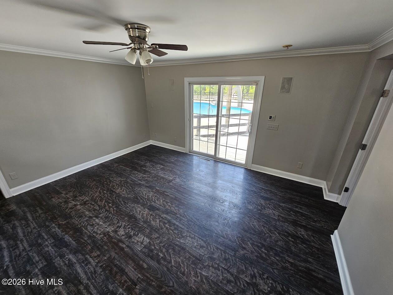 415 Whitebridge Road Hampstead, NC 28443 - Photo 14 of 39 Downstairs Primary
