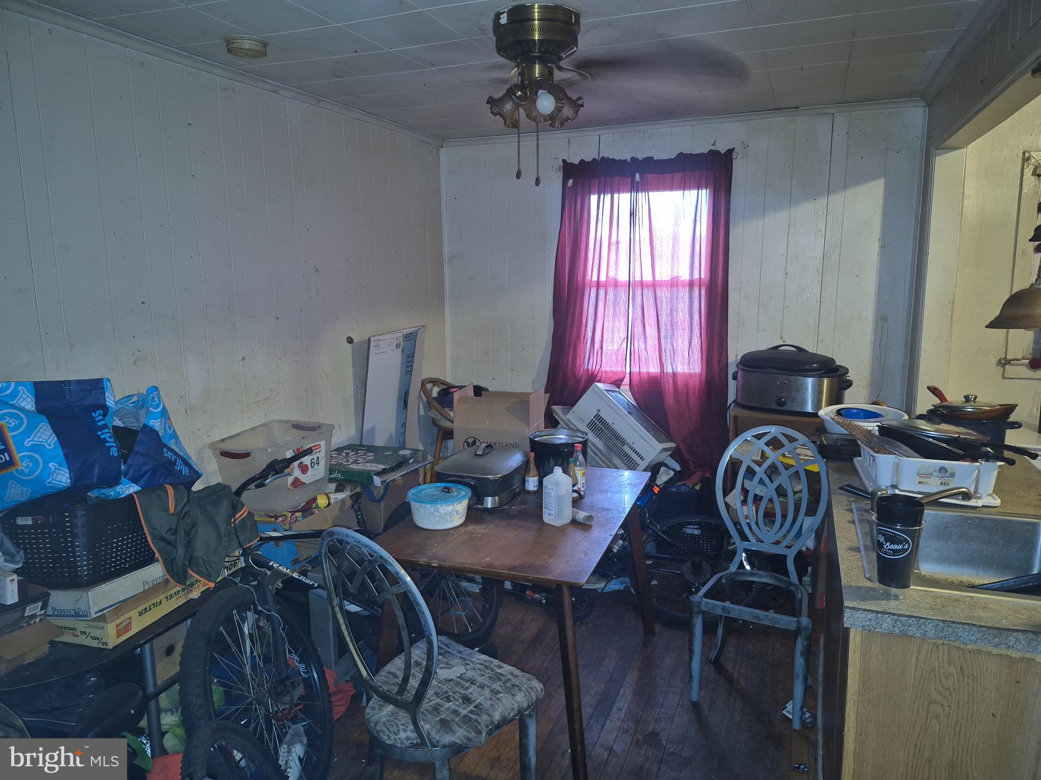 3604 7th Street Baltimore, MD 21225 - Photo 6 of 16