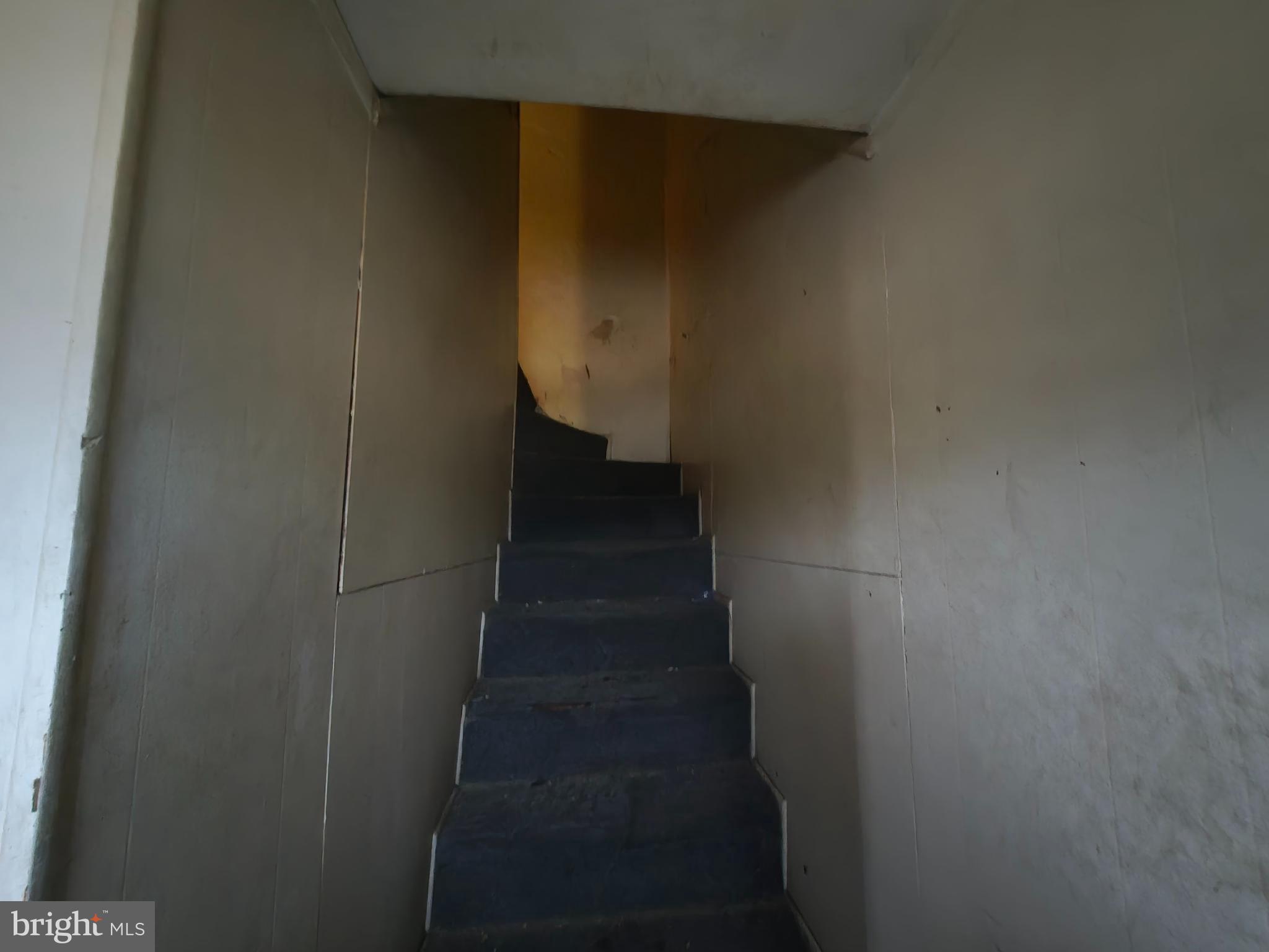 3604 7th Street Baltimore, MD 21225 - Photo 9 of 16