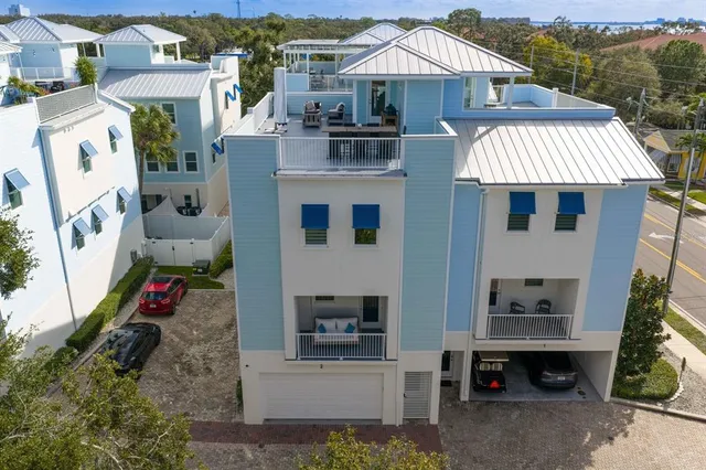 $1,285,000 | 1413 Bayshore Boulevard, Unit 2, Dunedin, FL 34698