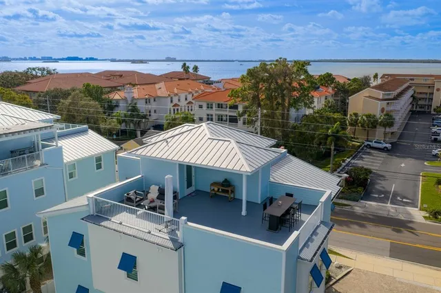$1,285,000 | 1413 Bayshore Boulevard, Unit 2, Dunedin, FL 34698
