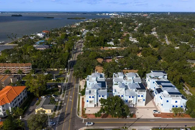 $1,285,000 | 1413 Bayshore Boulevard, Unit 2, Dunedin, FL 34698