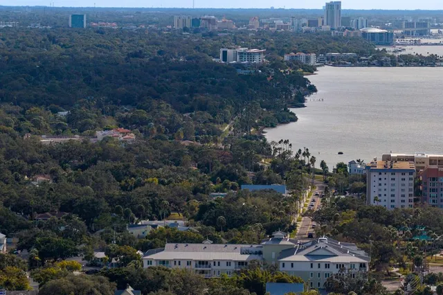 $1,285,000 | 1413 Bayshore Boulevard, Unit 2, Dunedin, FL 34698