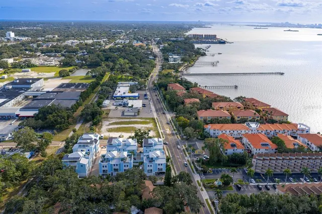 $1,285,000 | 1413 Bayshore Boulevard, Unit 2, Dunedin, FL 34698