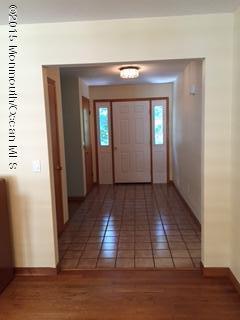 187 Nomoco Road Freehold, NJ 07728 - Photo 5 of 21 Entry Foyer