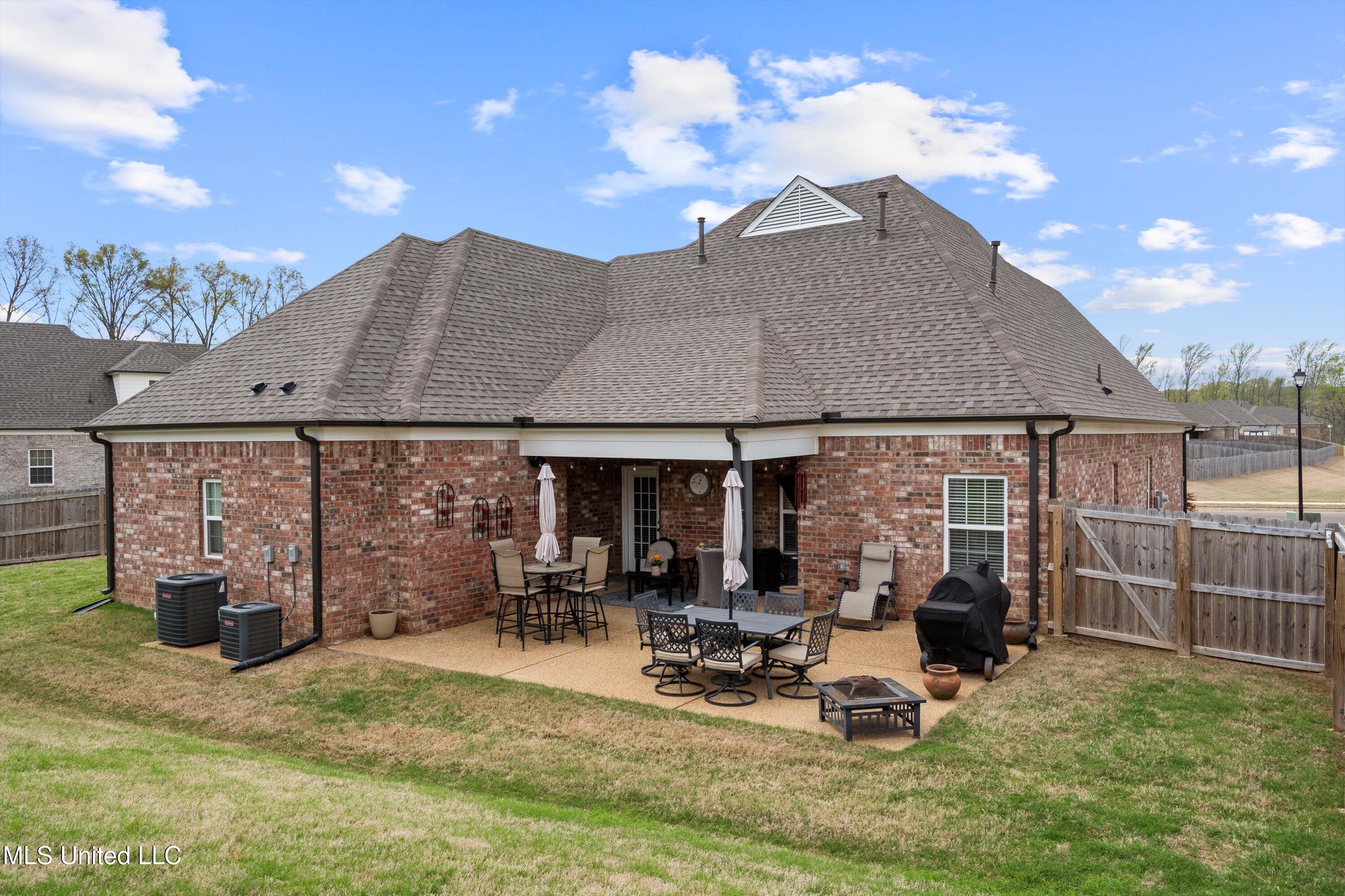 1266 Perry Hernando, MS 38632 - Photo 32 of 33 32-DSC2972