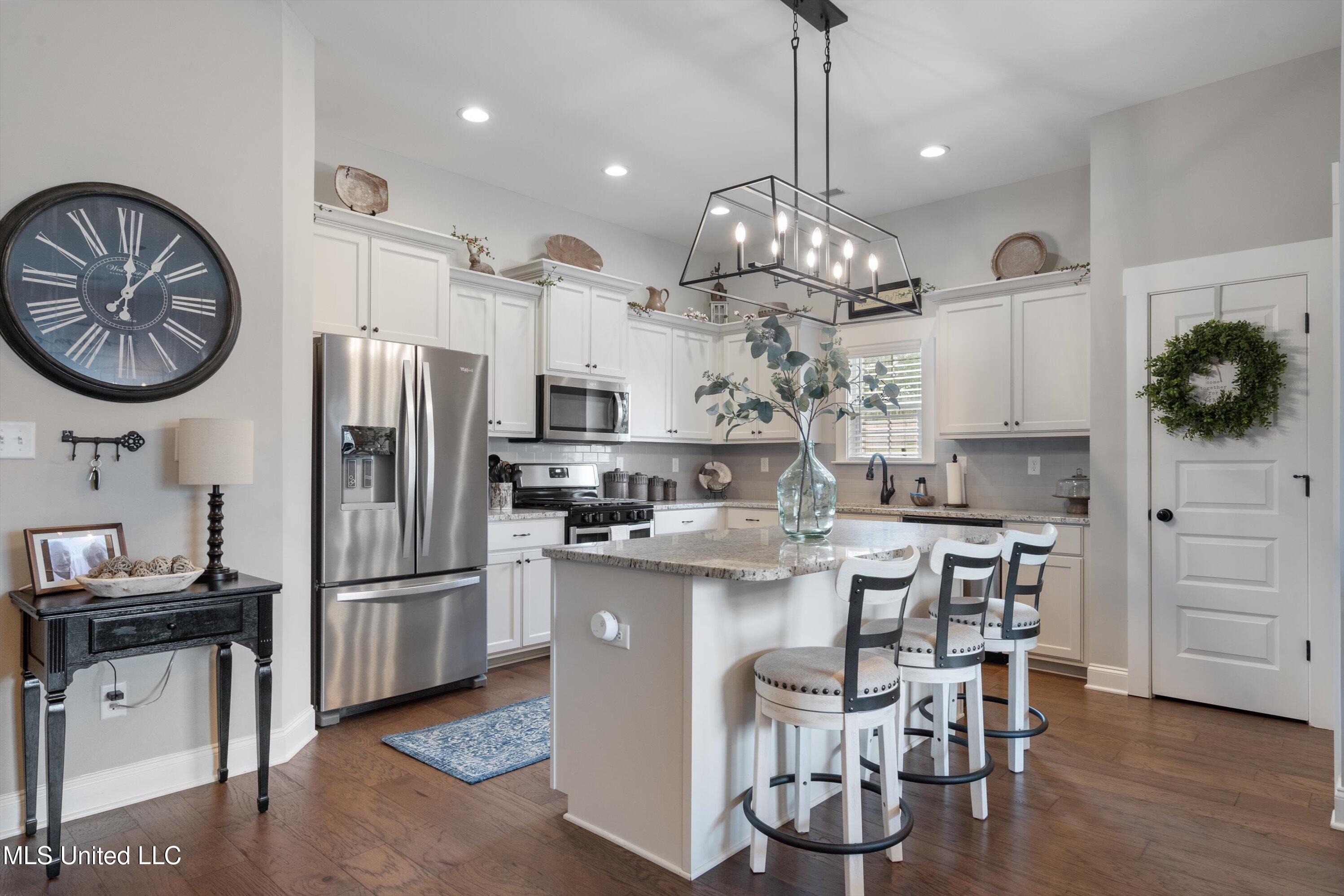 1266 Perry Hernando, MS 38632 - Photo 9 of 33 09-DSC2894