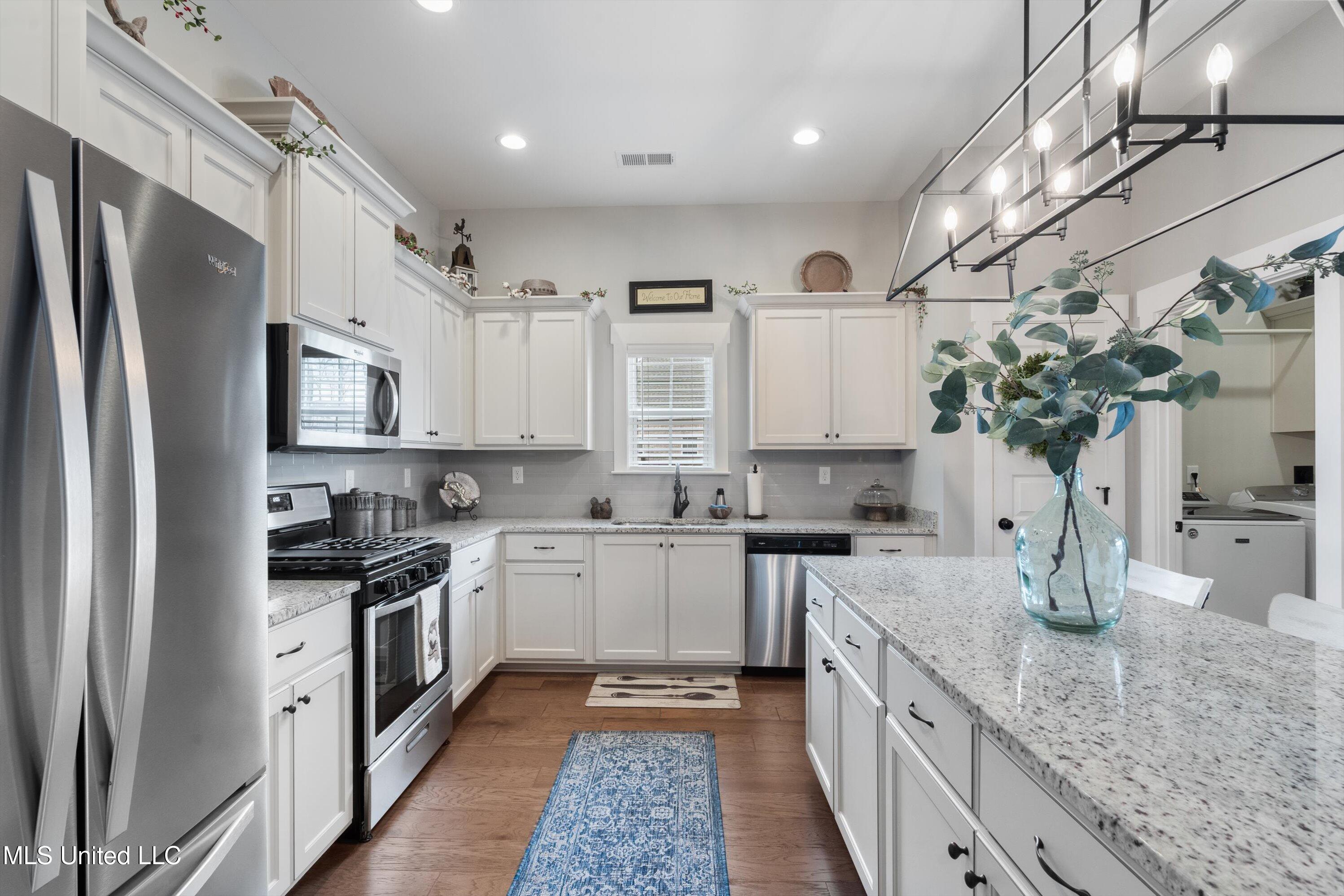 1266 Perry Hernando, MS 38632 - Photo 10 of 33 10-DSC2897