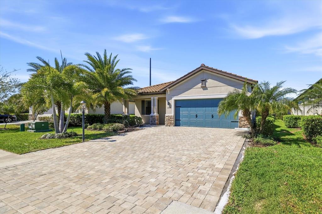 17234 Blue Ridge Place Bradenton, FL 34211 - Photo 2 of 58