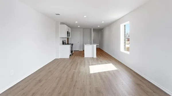 $240,990 | 3718 Morning Dew Court, Terrell, TX 75126