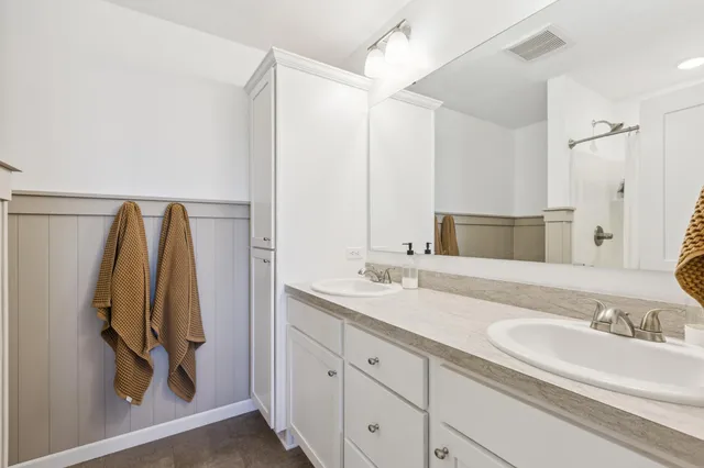 $379,000 | 419 66th Street Southwest, Waverly, MN 55390