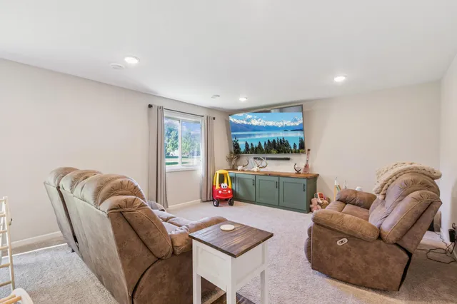 $379,000 | 419 66th Street Southwest, Waverly, MN 55390