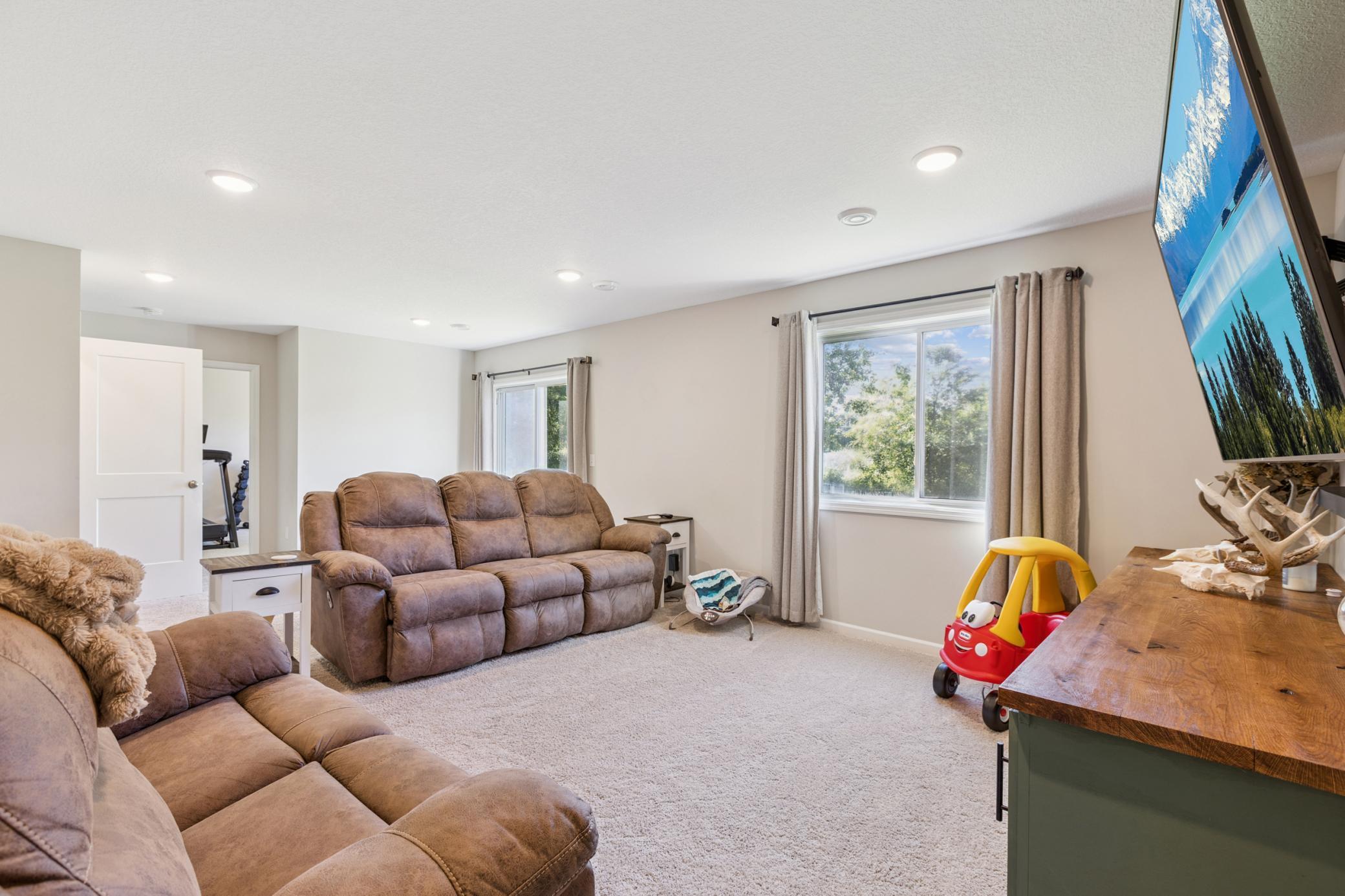 419 66th Street Southwest Waverly, MN 55390 - Photo 22 of 35