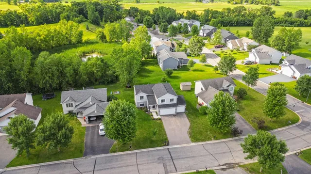 $379,000 | 419 66th Street Southwest, Waverly, MN 55390