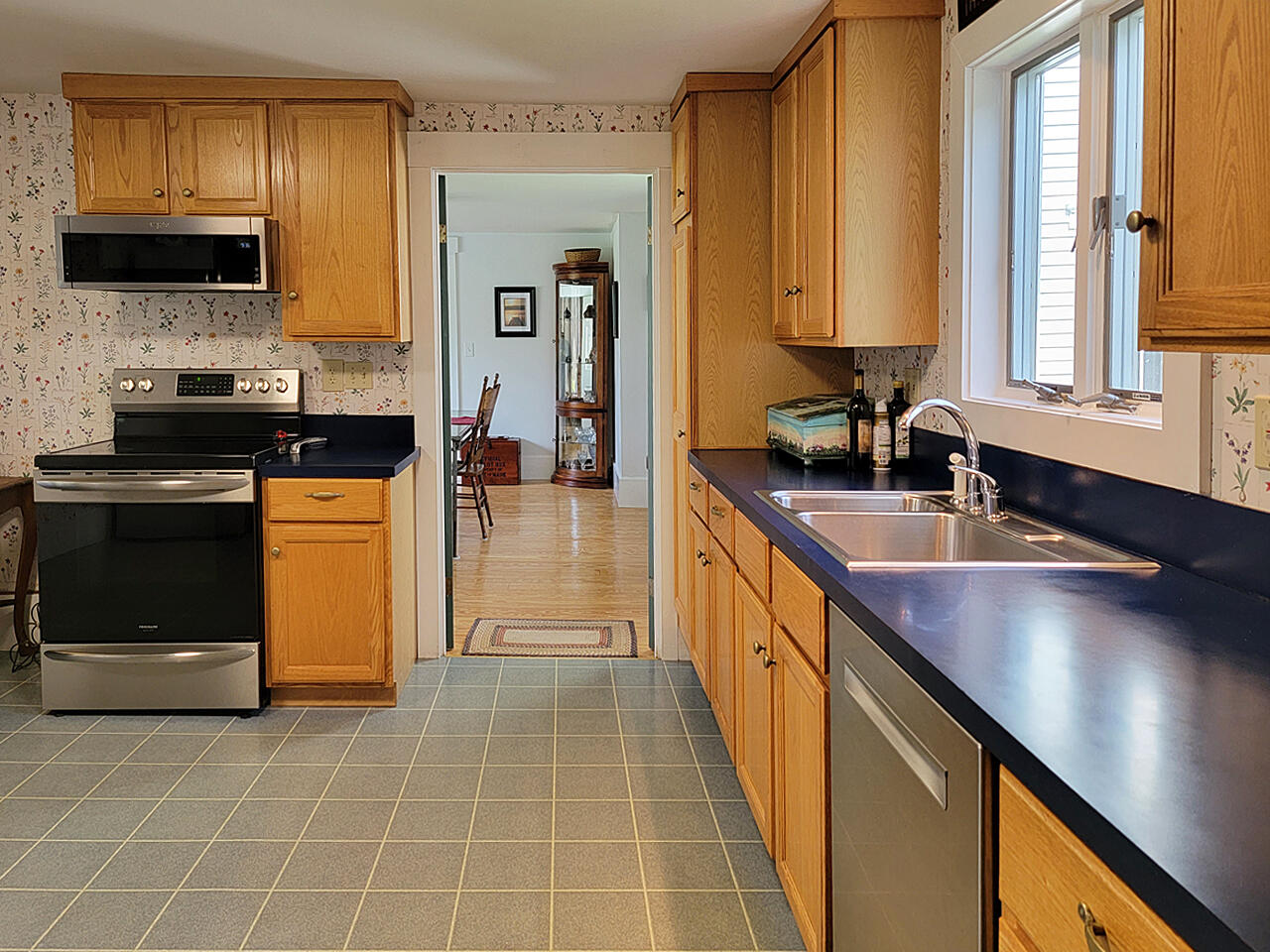 362 Highway 129 Walpole, ME 04573 - Photo 14 of 38 1-Interior-27-1280