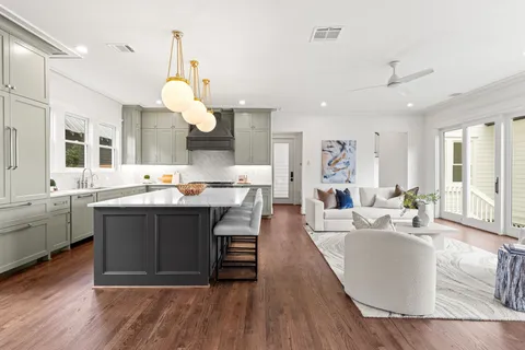 $2,400,000 | 1836 Cortlandt Street, Houston, TX 77008