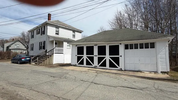 $339,900 | 131 Marlboro Street, Keene, NH 03431