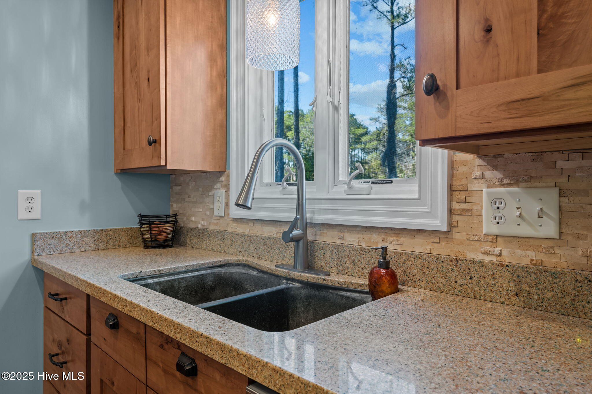256 Spring Drive Aurora, NC 27806 - Photo 18 of 54 granite counter tops