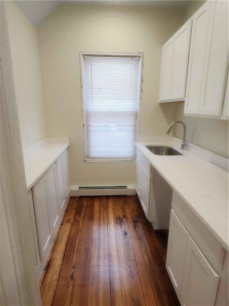 18 Amy Street Providence, RI 02906 - Photo 5 of 21