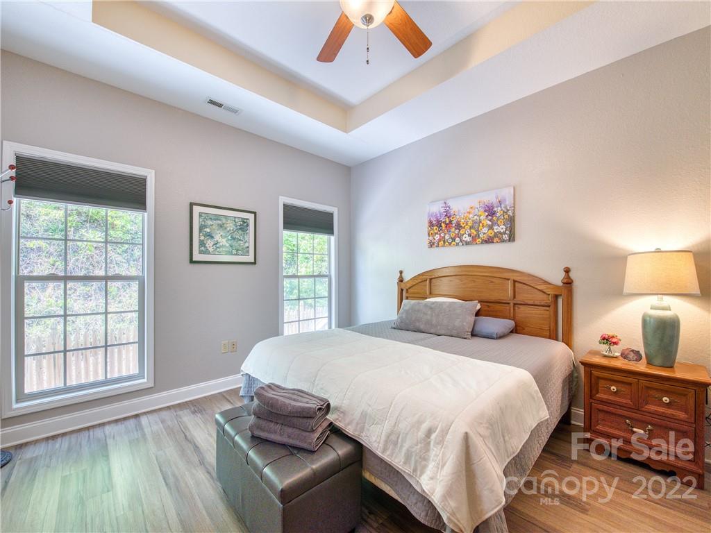 166 Amaroo Ridge, Unit 5 6 Sylva, NC 28779 - Photo 14 of 30 Gallery Image 14