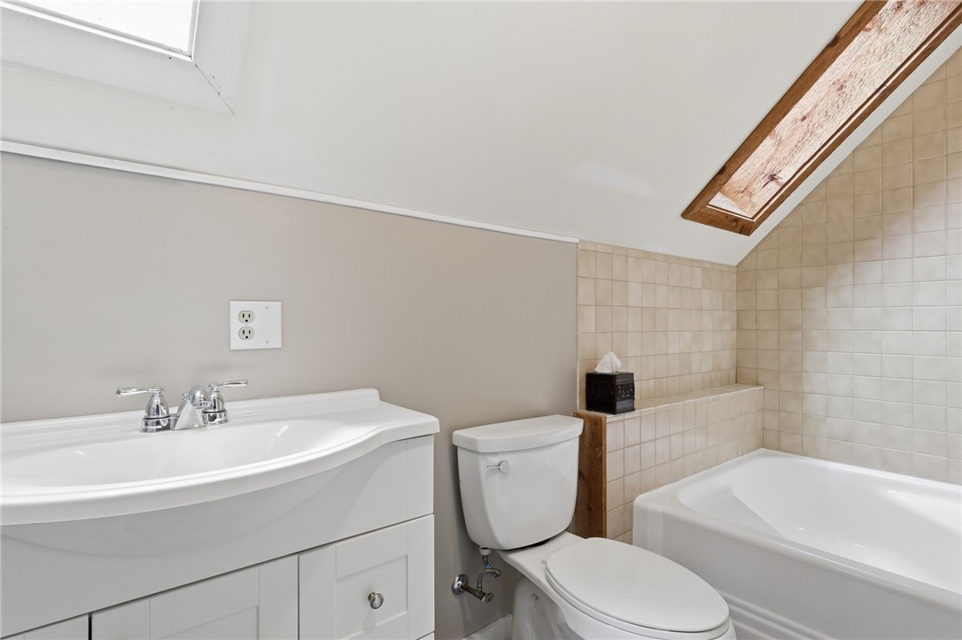 696 Curran Road, Unit 702 Manchester, NY 14548 - Photo 25 of 47