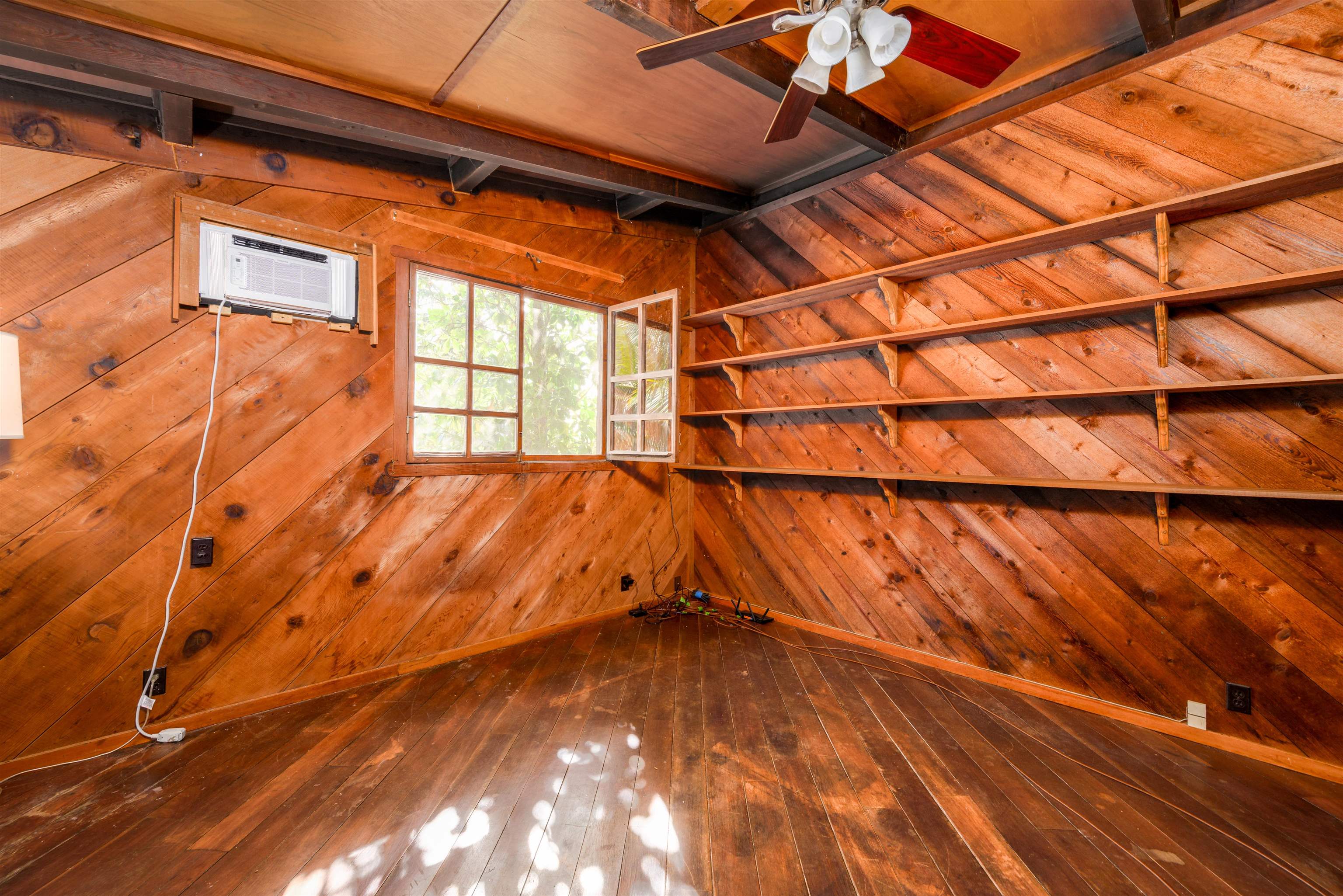 810 Upper Ulumalu Road Haiku, HI 96708 - Photo 19 of 46