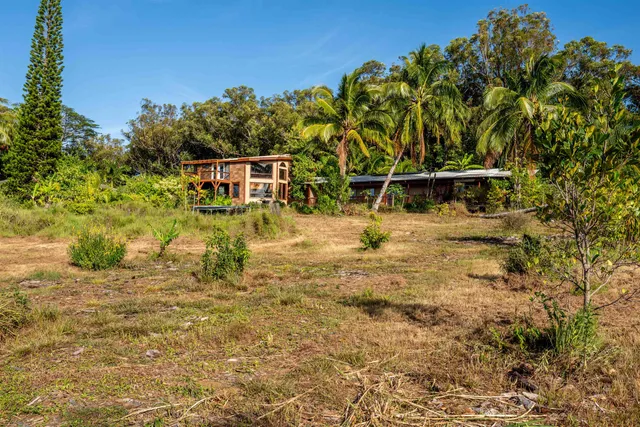 $2,795,000 | 810 Upper Ulumalu Road, Haiku, HI 96708