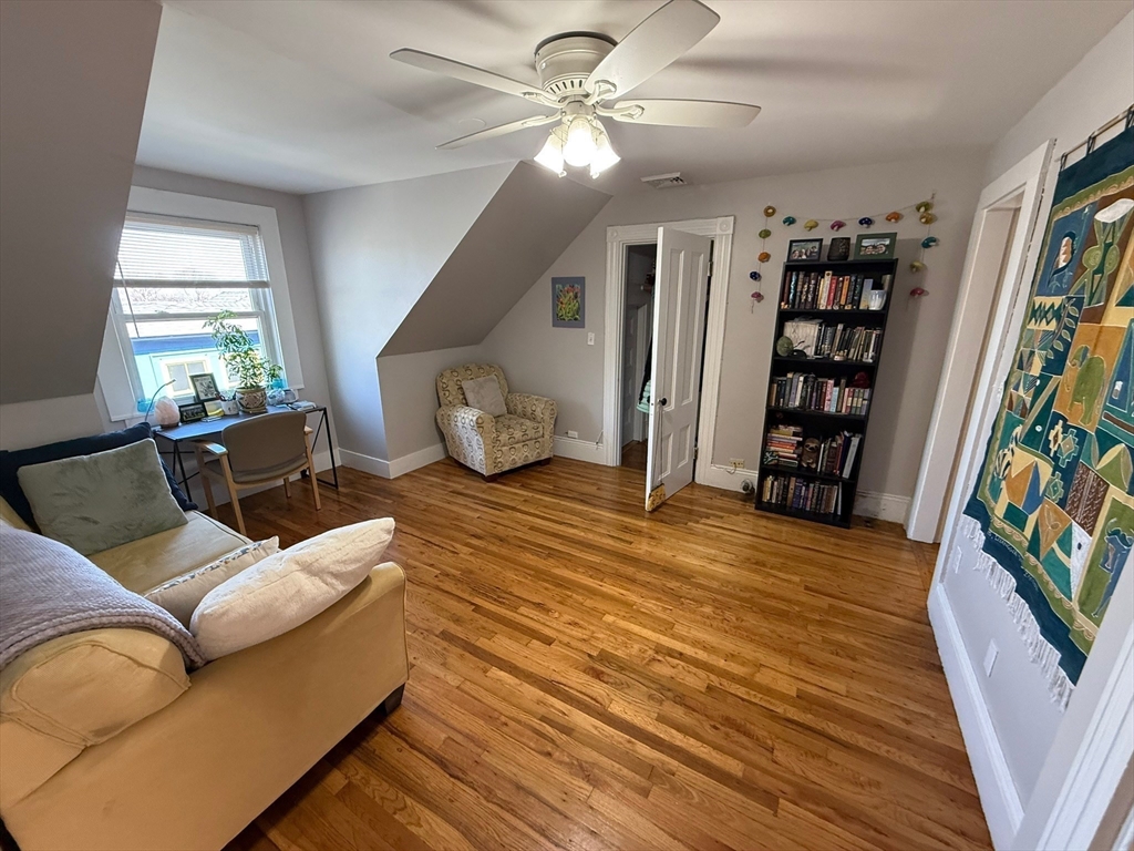 10 Oakview Terrace, Unit 3 Boston, MA 02130 - Photo 1 of 1