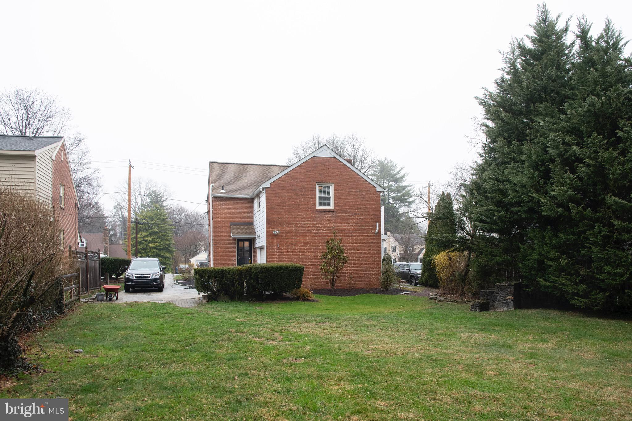 312 Old Lancaster Road Devon, PA 19333 - Photo 6 of 25 a house view with a garden space