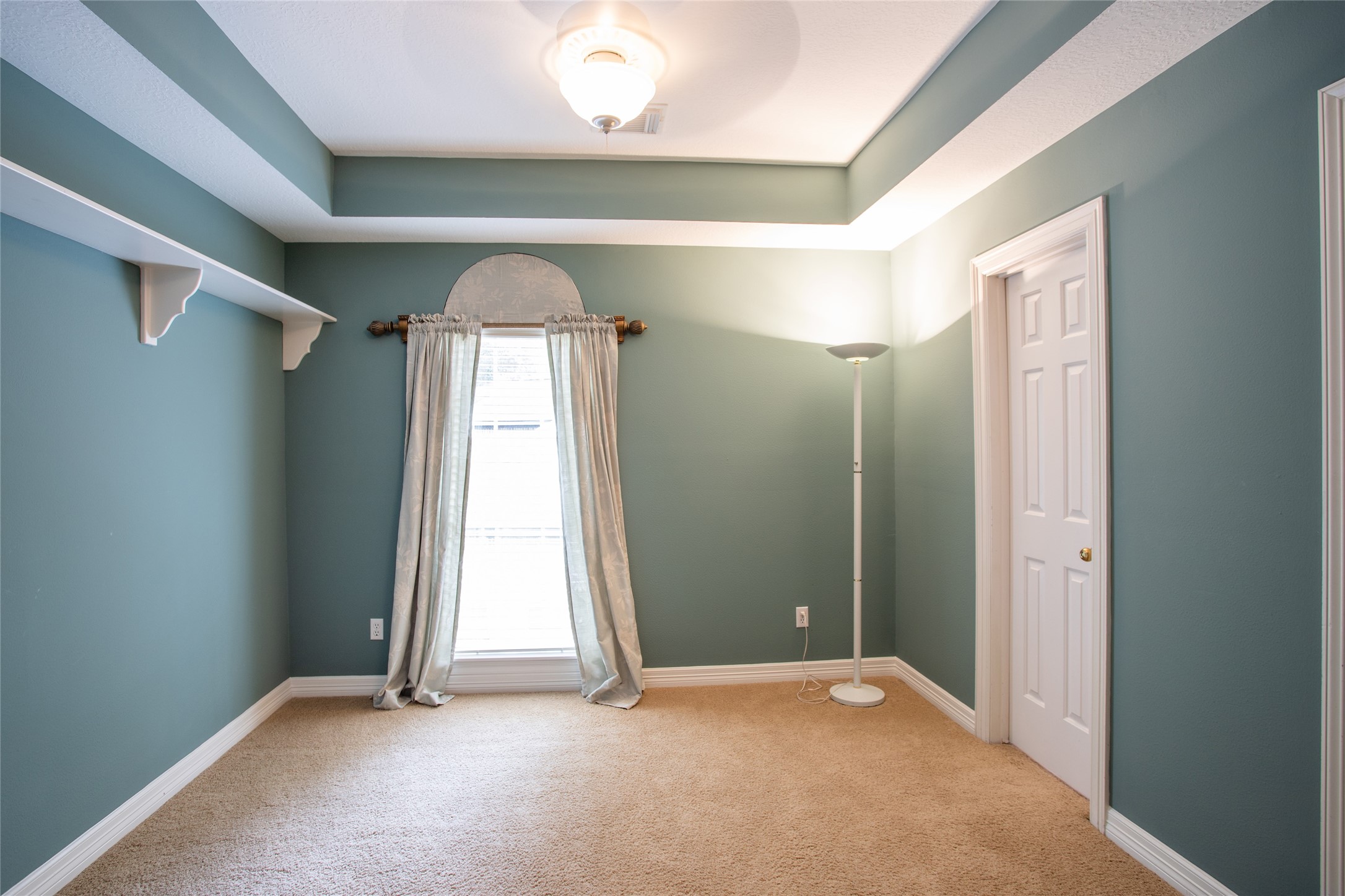 95 Rush Haven Drive The Woodlands, TX 77381 - Photo 28 of 30 3 Secondary bedroom
