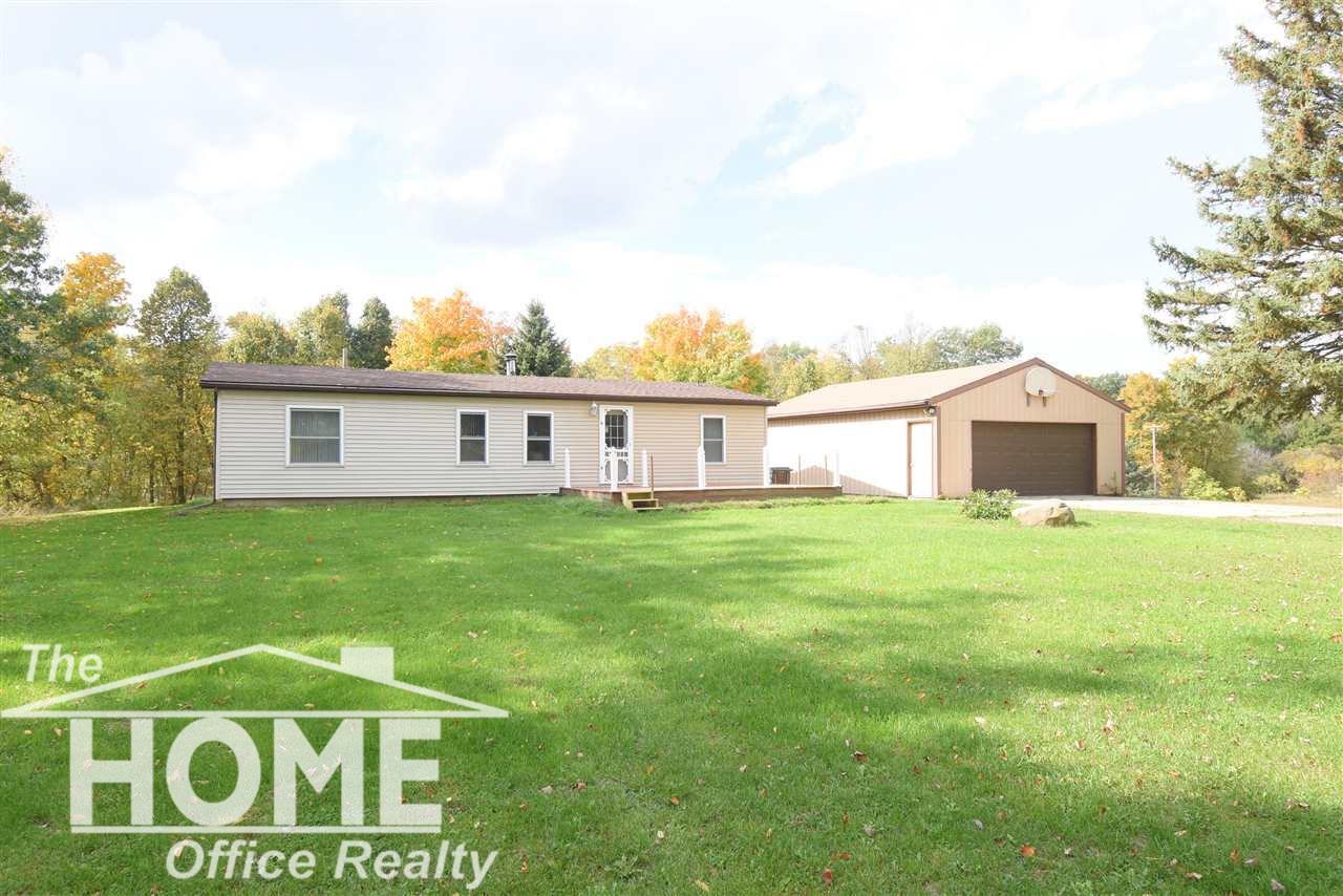 4472 Scribner Road Durand, MI 48429 - Photo 1 of 28