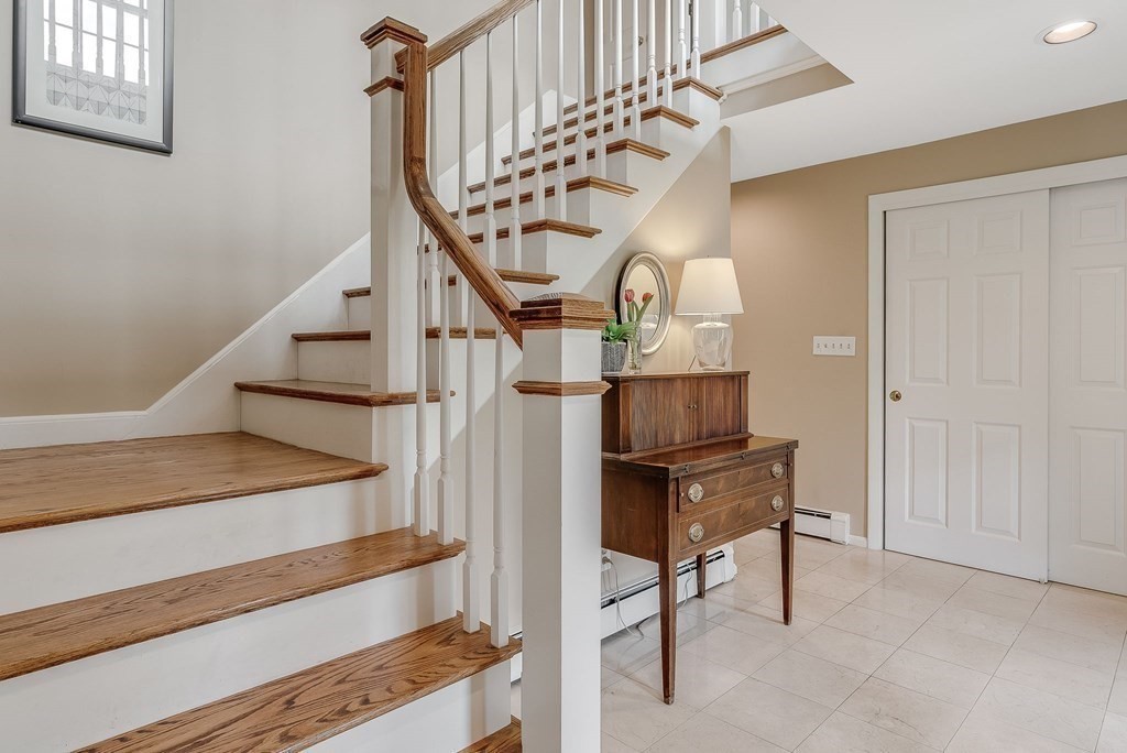 213 Silver Hill Road Concord, MA 01742 - Photo 8 of 40 Gallery Image 8
