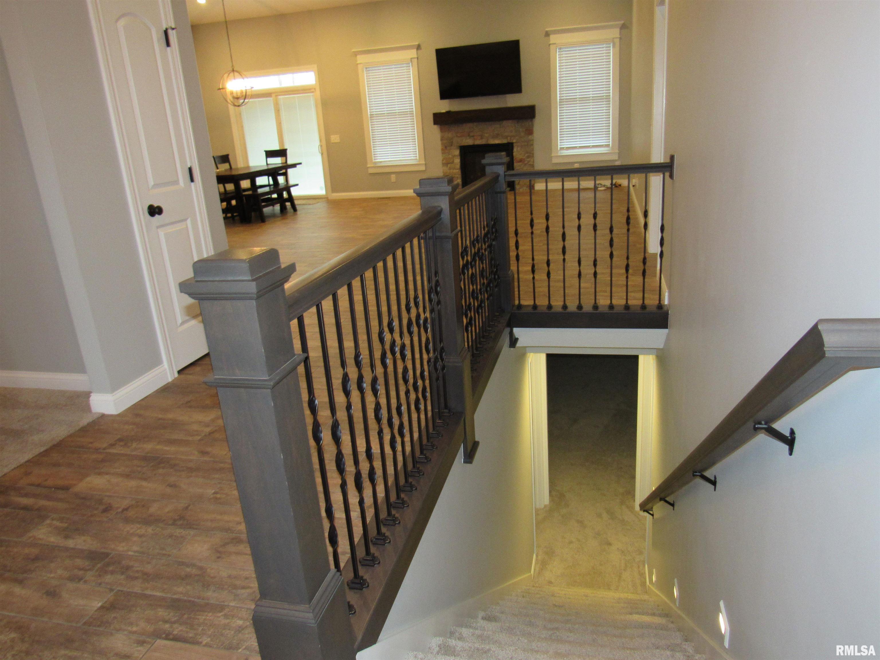 1659 Celtic Court Davenport, IA 52807 - Photo 2 of 57