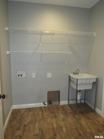 $3,500 | 1659 Celtic Court, Davenport, IA 52807