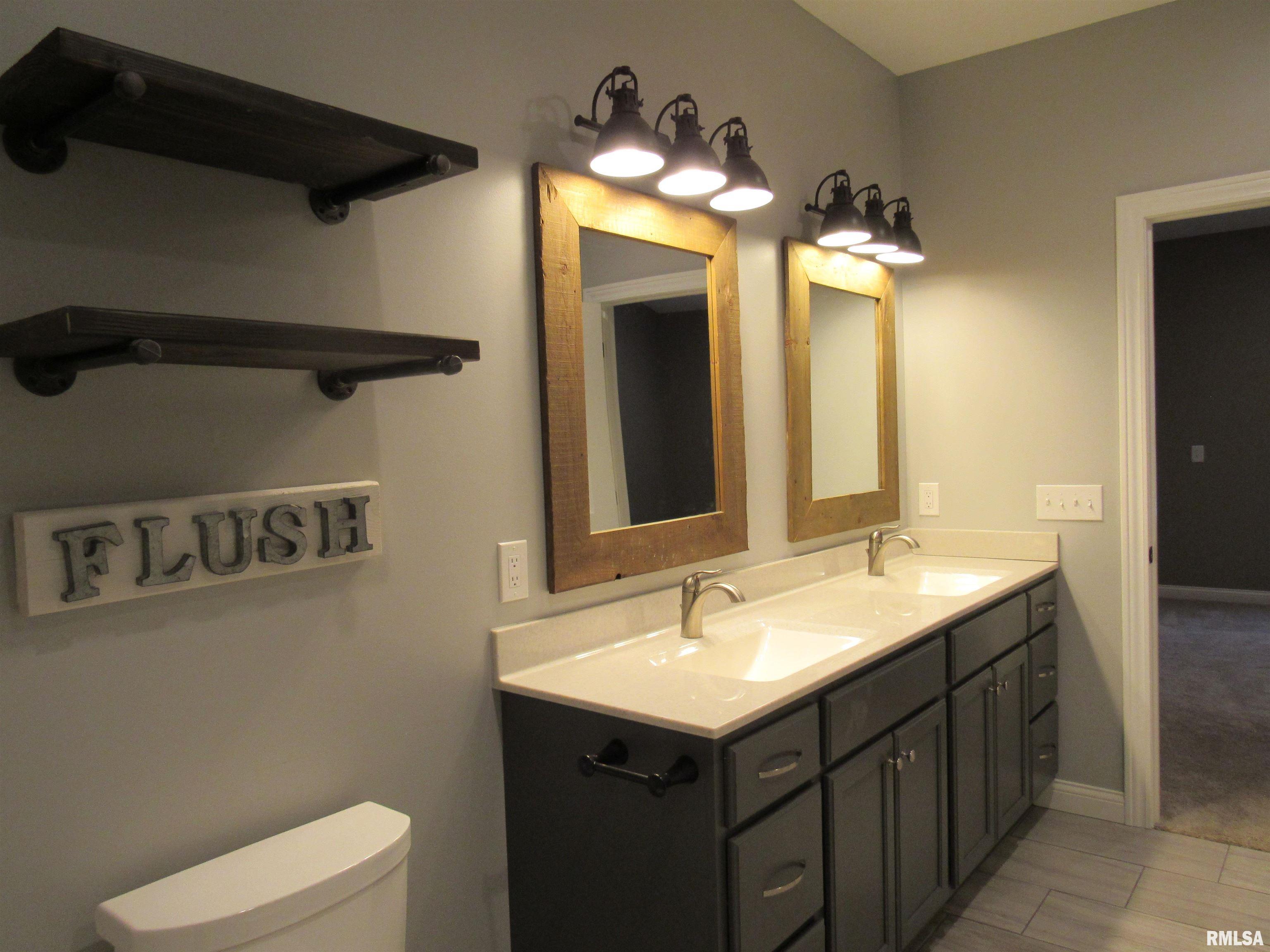 1659 Celtic Court Davenport, IA 52807 - Photo 24 of 57