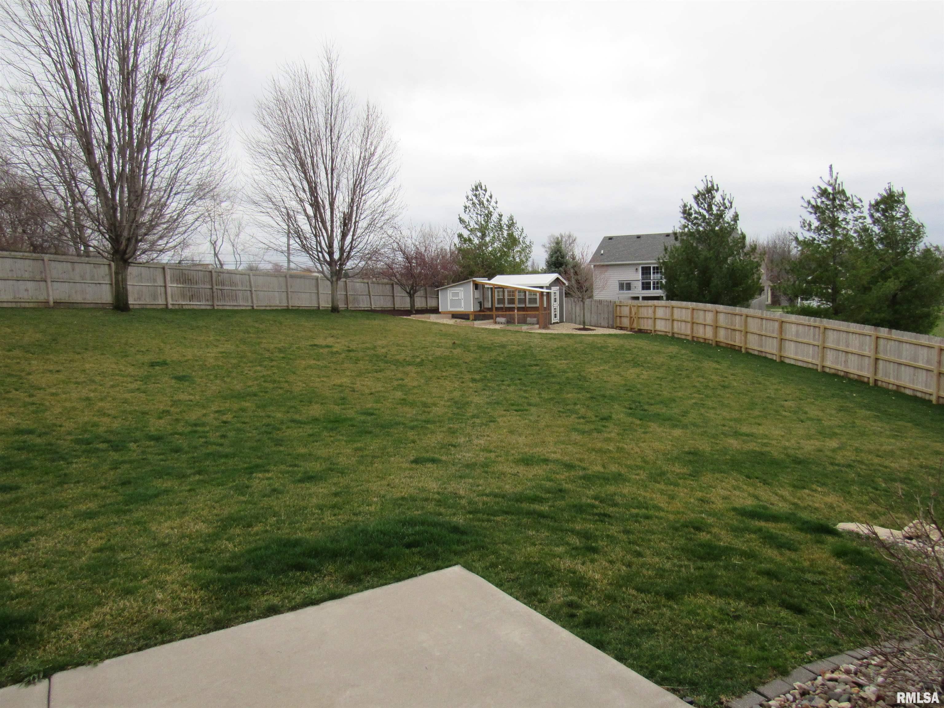 1659 Celtic Court Davenport, IA 52807 - Photo 52 of 57