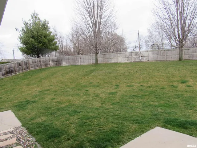 $3,500 | 1659 Celtic Court, Davenport, IA 52807