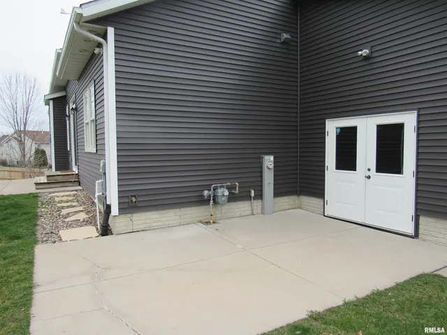 $3,500 | 1659 Celtic Court, Davenport, IA 52807