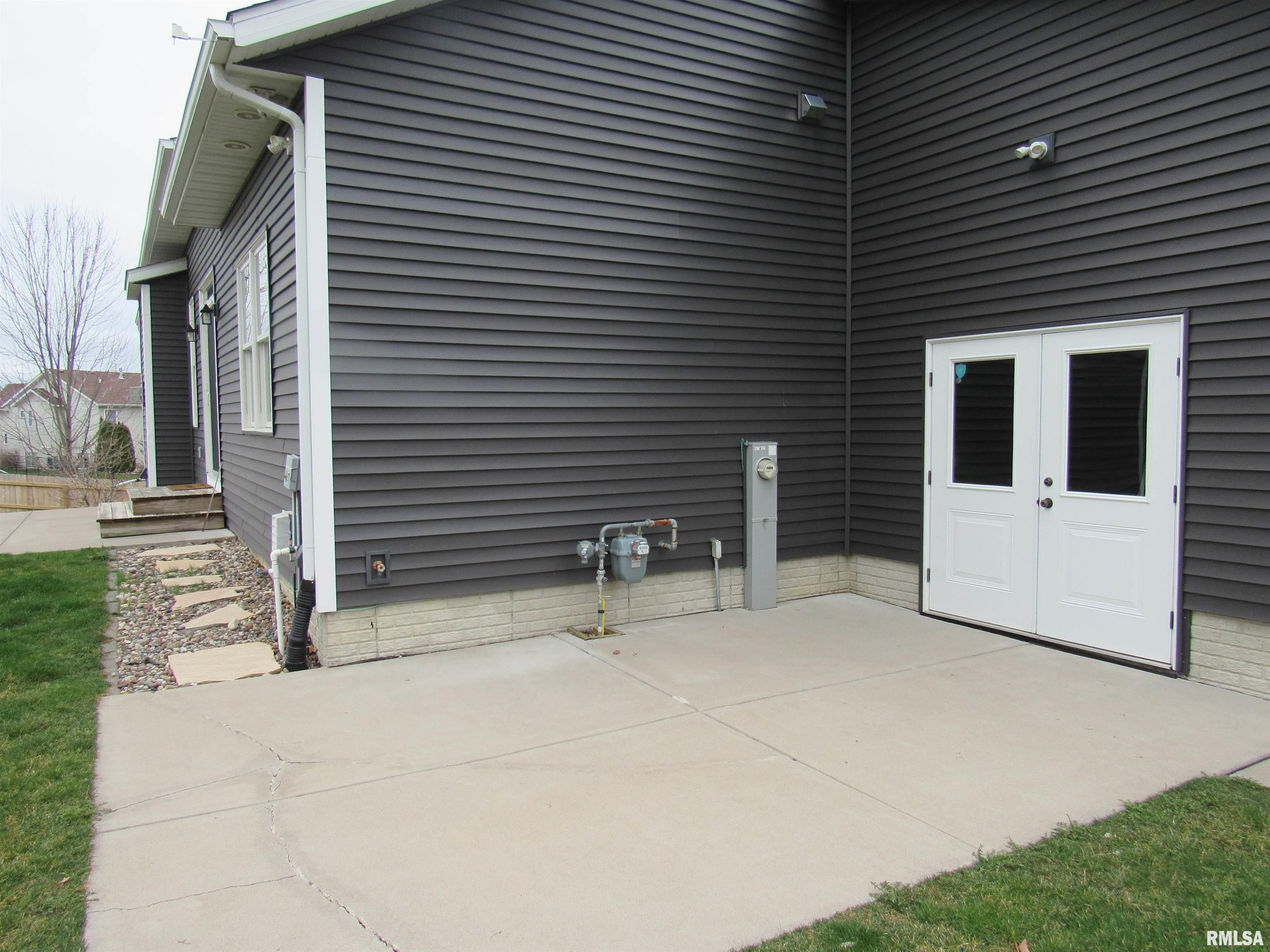 1659 Celtic Court Davenport, IA 52807 - Photo 56 of 57